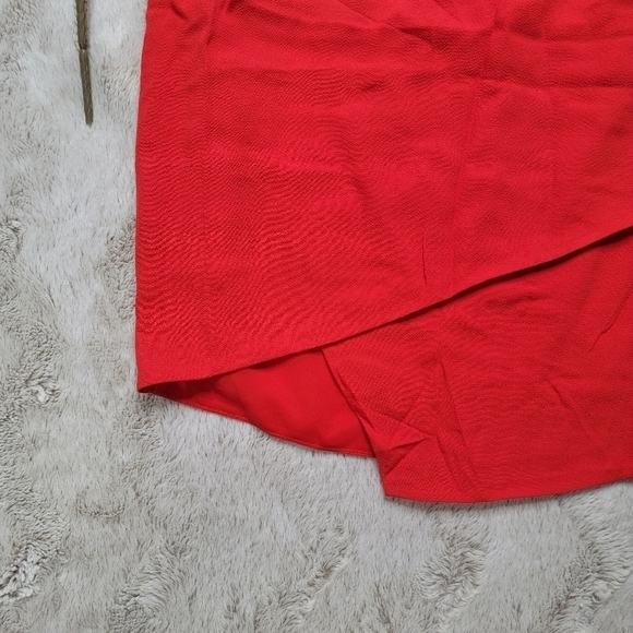 J Brand Maryse Asymmetrical Crepe Overlay Skirt Masai Red Size 4 - Picture 7 of 14